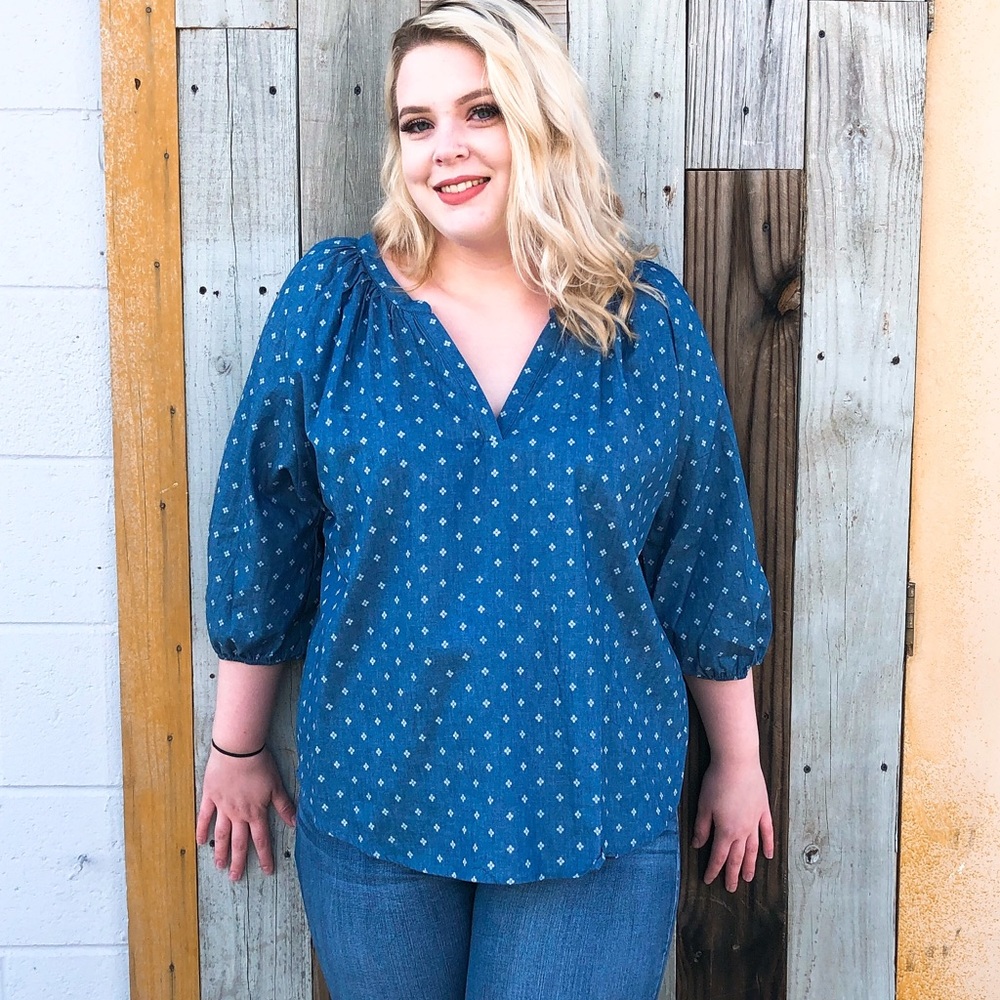 LARA Fashion Plus Size Chambray Peasant Top